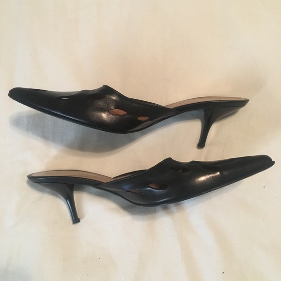 Les Tropeziennes Cutout Kitten Heeled Mule - Picture 2 of 5